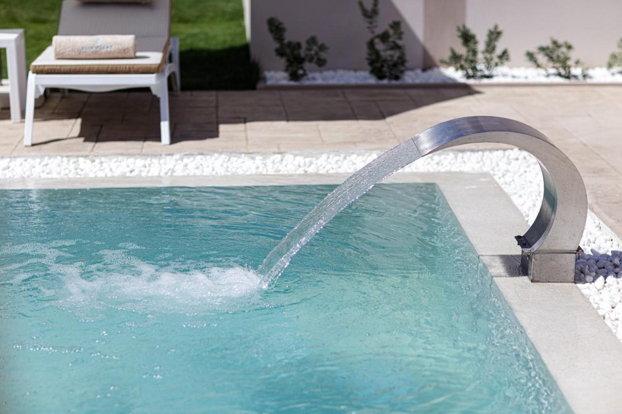 Koin Villa Sunrise, With Heated Pool & Whirlpool Perama  Bagian luar foto